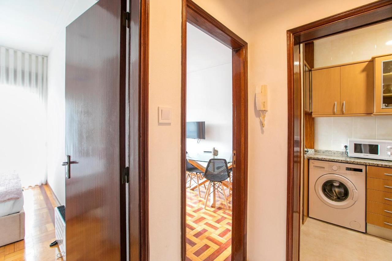 Oporto Trindade Downtown Apartment Exterior photo