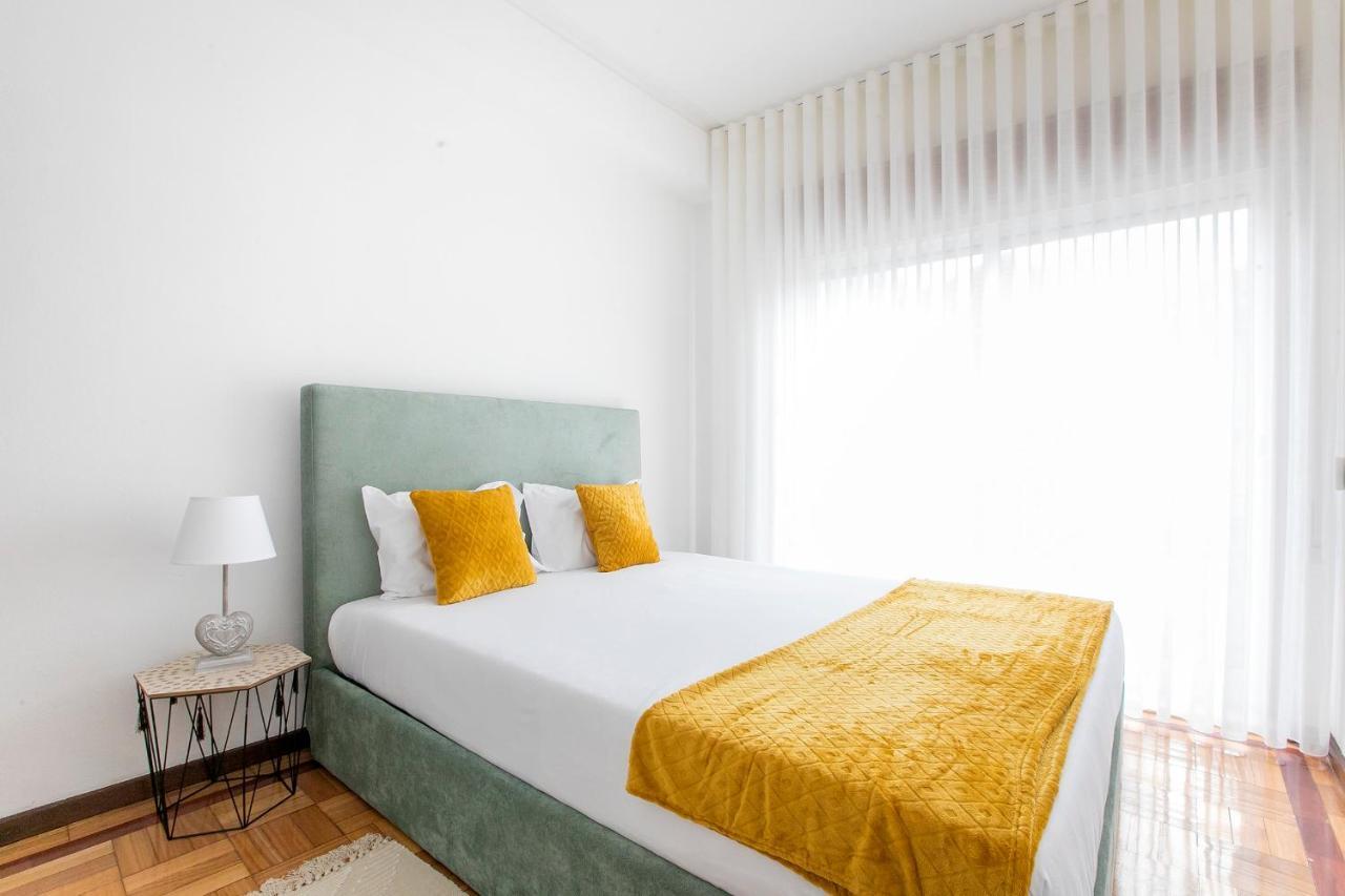 Oporto Trindade Downtown Apartment Exterior photo