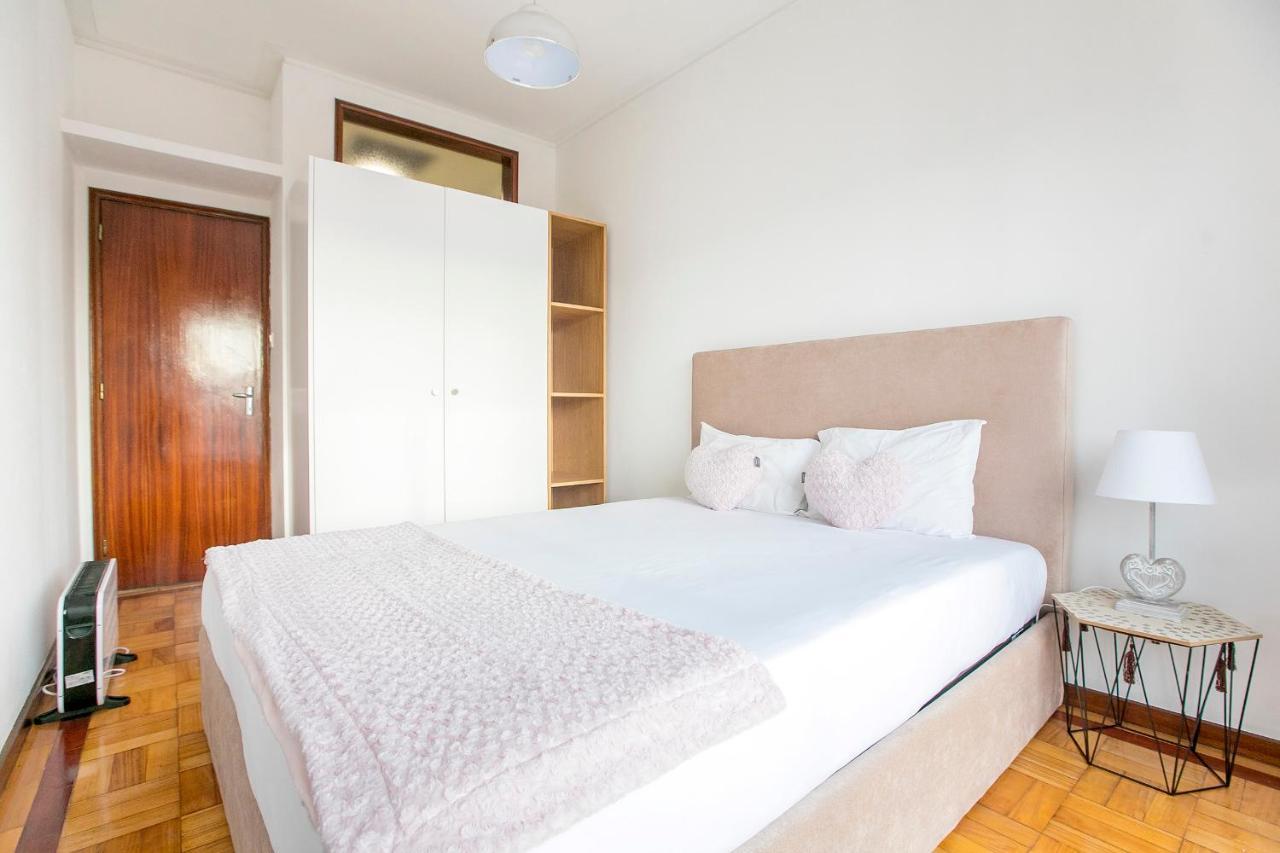 Oporto Trindade Downtown Apartment Exterior photo