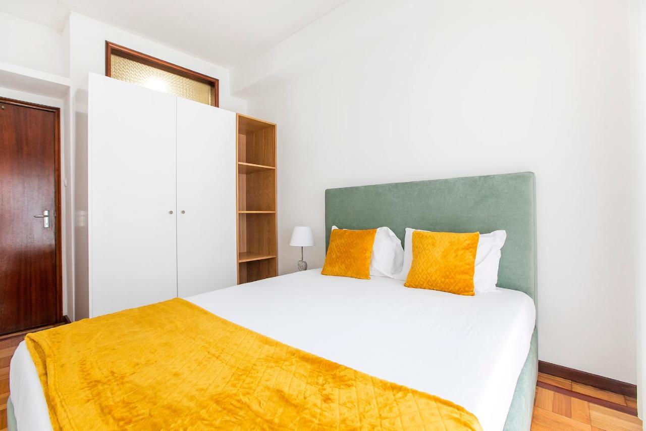 Oporto Trindade Downtown Apartment Exterior photo